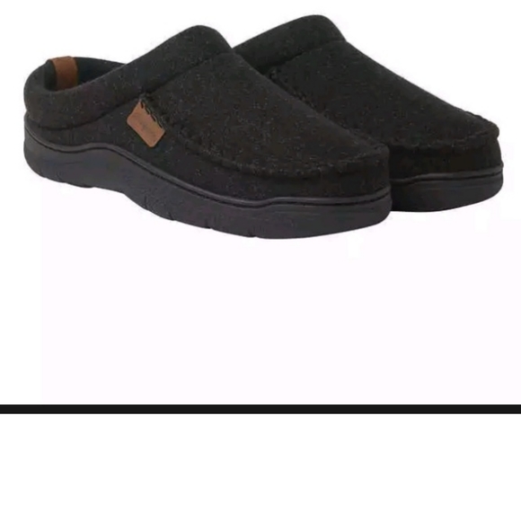 NEW! Dearfoams Men's Slippers Memory Foam Black Sizes S M L XL Fast Shipping NWT - Picture 1 of 8